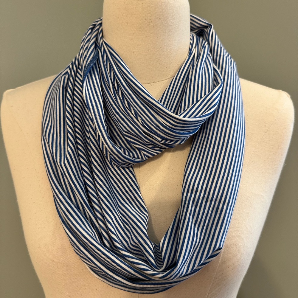 Blue stripe infinity scarf